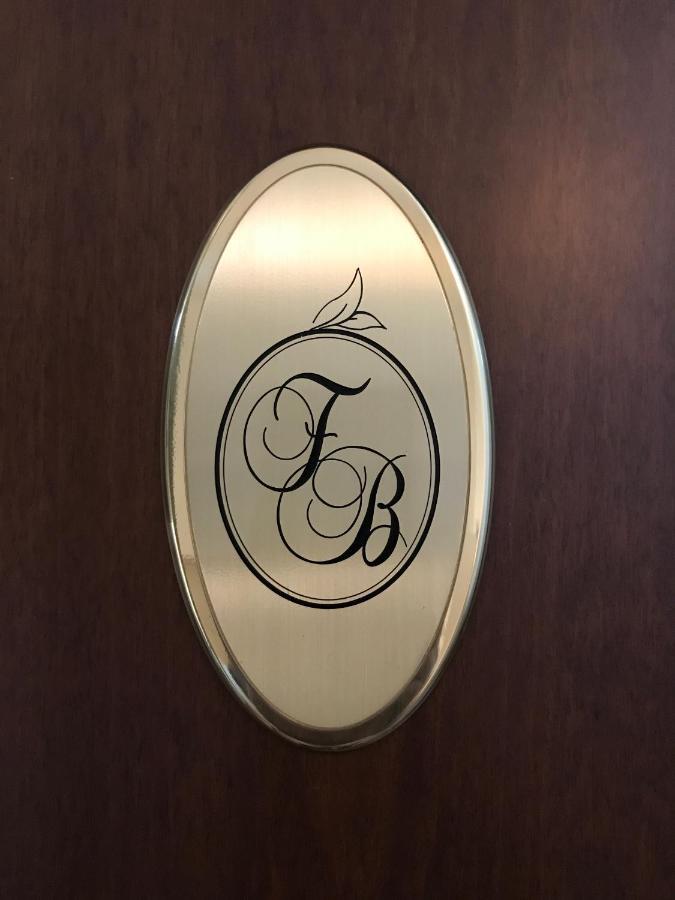 Fleur Blanche Bed & Breakfast
